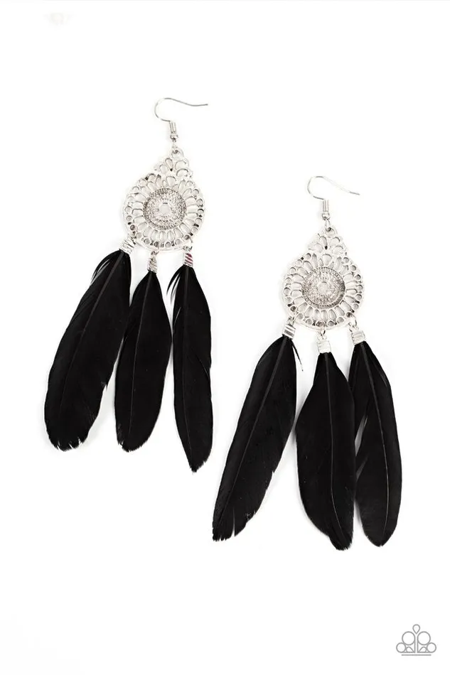 Paparazzi Jewelry Earrings Paparazzi Earring Pretty in PLUMES Black Paparazzi Jewelry Earrings Paparazzi Earring Pretty in PLUMES Black
